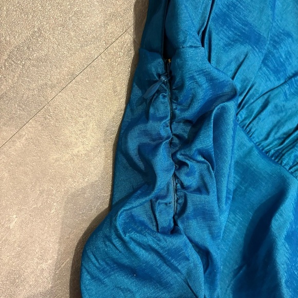 LOVERS & + FRIENDS Lorenza Ruched Long Sleeve Mini Dress Size Small NWT - Picture 8 of 12